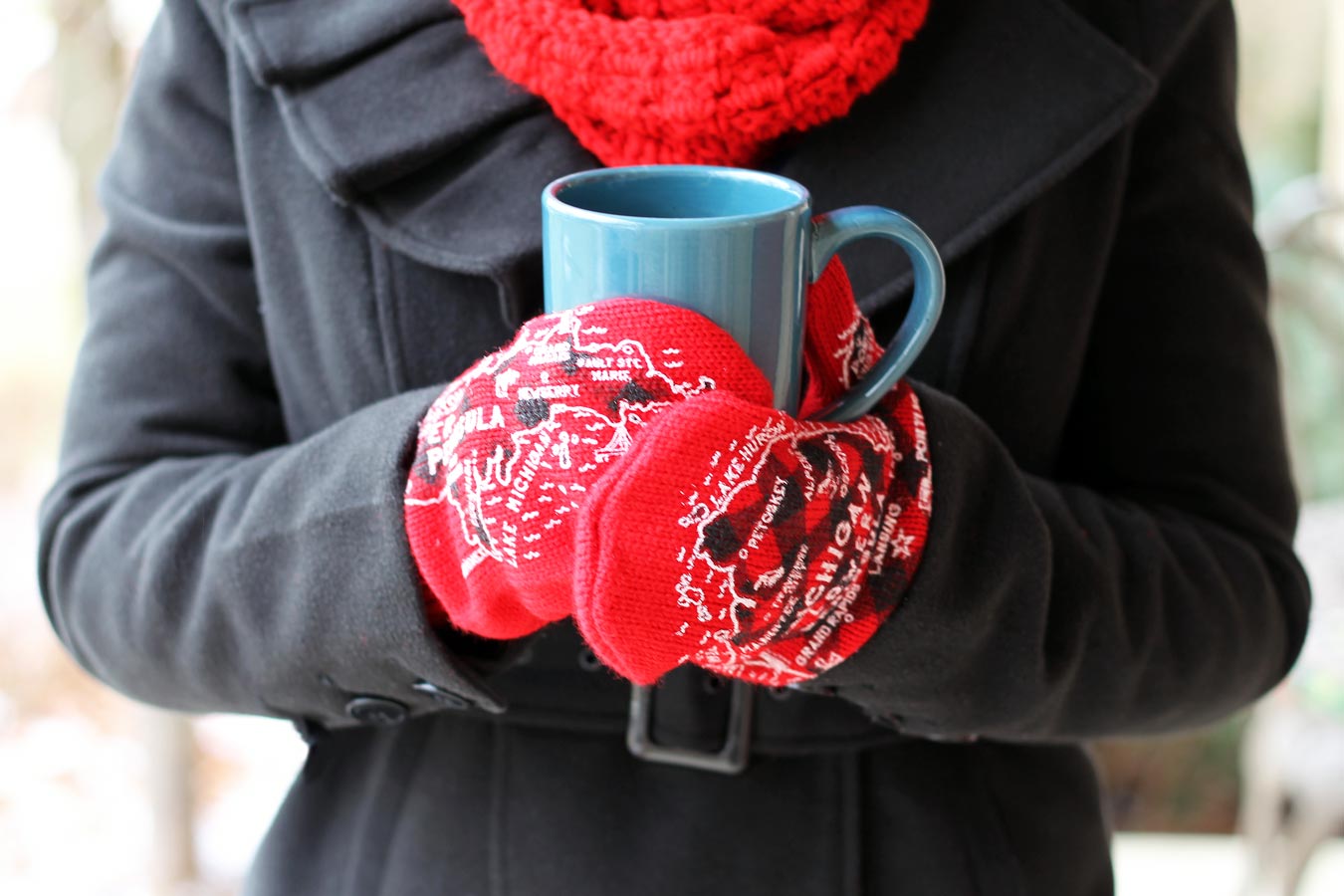 4 Fun Gift Ideas From Michigan Mittens // Check out the latest from Michigan Mittens - L'Oven Mitts, Hunter's Plaid Mittens, Old Maid in Michigan, and more! (via Wading in Big Shoes)