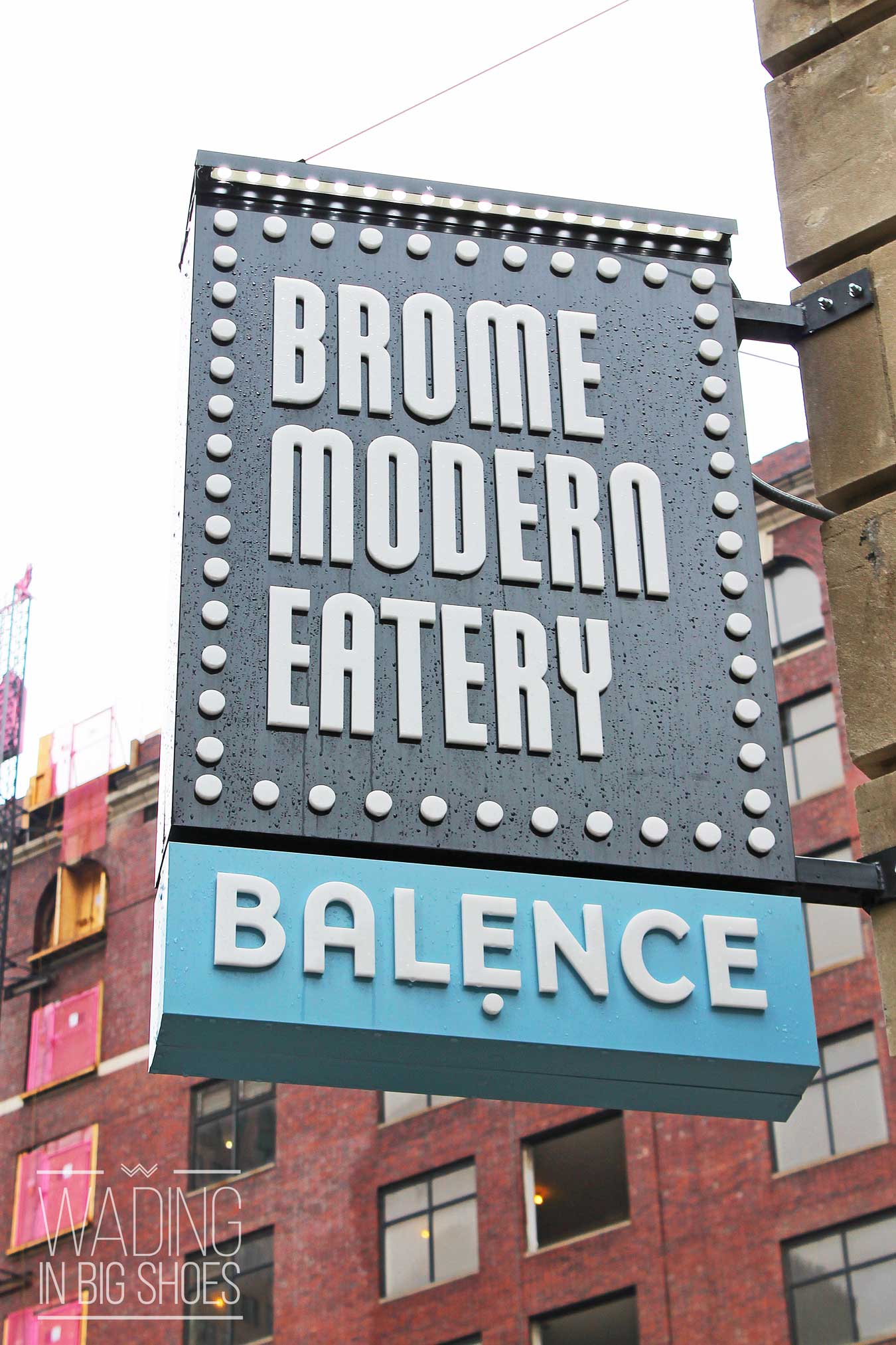 Brome Modern Eatery In Downtown Detroit Is As Stunning As It Is Delicious | (via Wading in Big Shoes) // Brome Modern Eatery in Downtown Detroit serves up fresh burgers, salads, juices, and more in a fine-casual restaurant setting. Organic ingredients pair with a beautifully organic setting, including a living wall, living ceiling, second-story sky walk and juice bar, and original murals to convey the perfect mix of modern and natural decor.