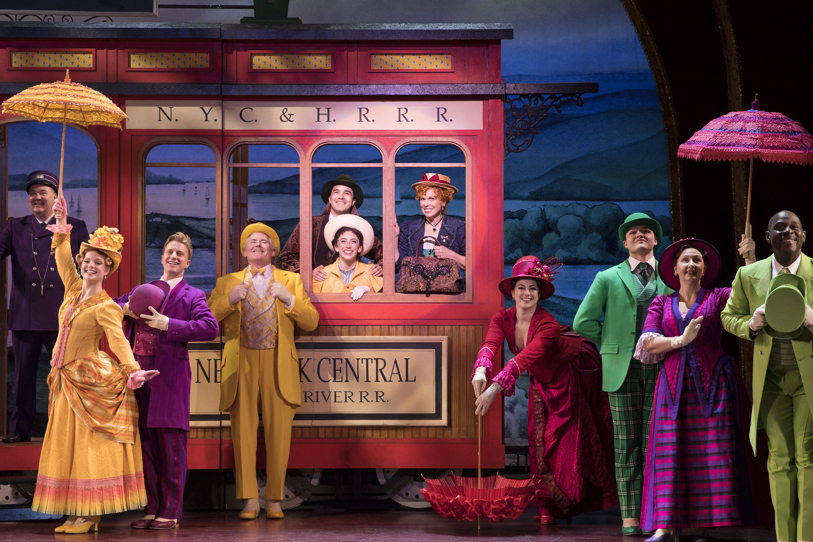 Broadway in Detroit: 'Hello, Dolly!' at Detroit's Fisher Theatre (Photo by Julieta Cervantes) - via Wading in Big Shoes