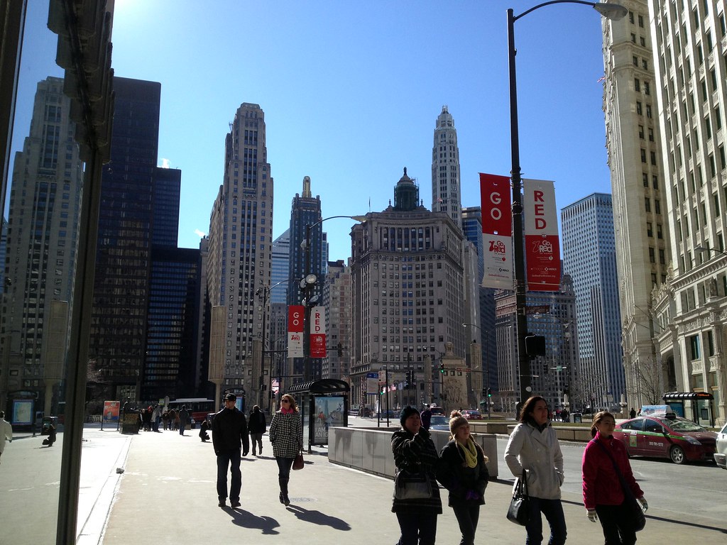 Windy City - See Highlights From Around Chicago, Illinois! (via Wading in Big Shoes)